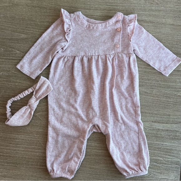 Baby Gap sweater onesie with matching headband pink size 6-12 - Picture 1 of 2
